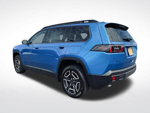 Hydro Blue Pearlcoat 2026 Jeep Cherokee LAREDO/LIMITED