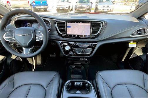 2025 Chrysler Pacifica Hybrid Select