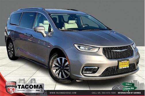 2021 Chrysler Pacifica Hybrid Touring L