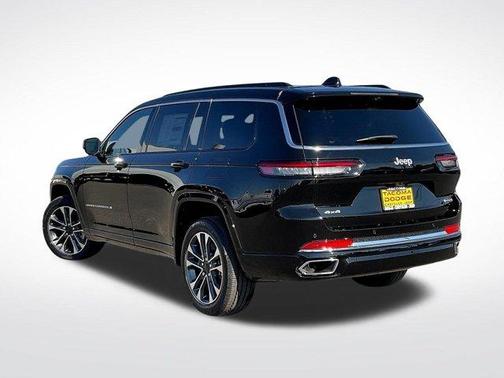 Diamond Black 2025 Jeep Grand Cherokee L Overland