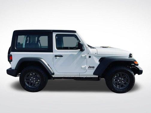 Bright White Clearcoat 2027 Jeep Wrangler Sport