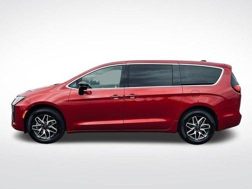 Red 2027 Chrysler Pacifica LIMITED