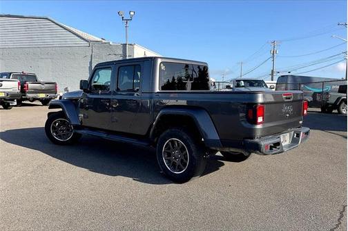 2023 Jeep Gladiator Overland 4x4