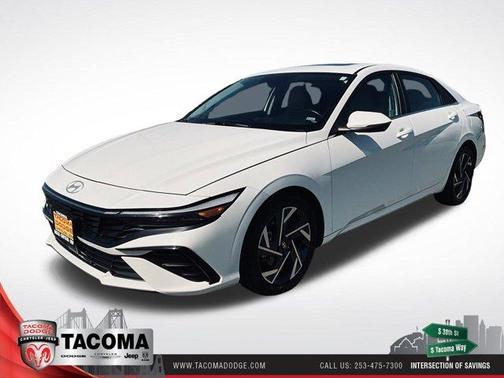 White 2025 Hyundai ELANTRA Limited