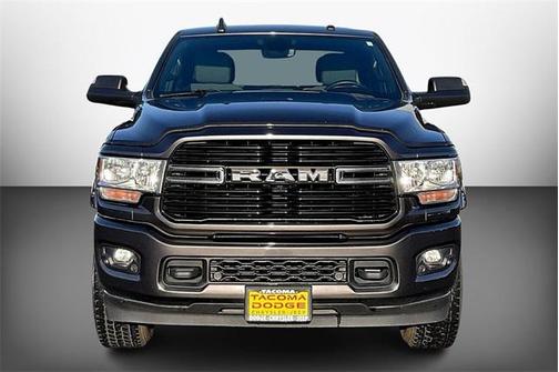 2020 RAM 3500 Big Horn Crew Cab 4x4 8 Box