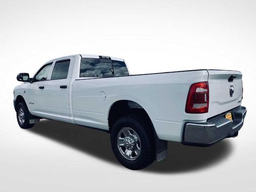 Bright White Clearcoat 2021 RAM 3500 Tradesman