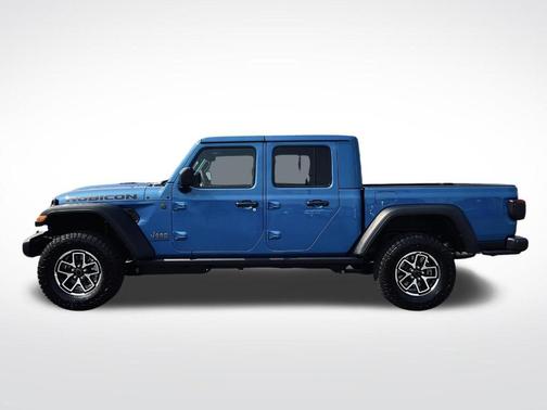 Hydro Blue Pearlcoat 2026 Jeep Gladiator Rubicon