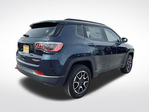 Fathom Blue Pearlcoat 2026 Jeep Compass Trailhawk
