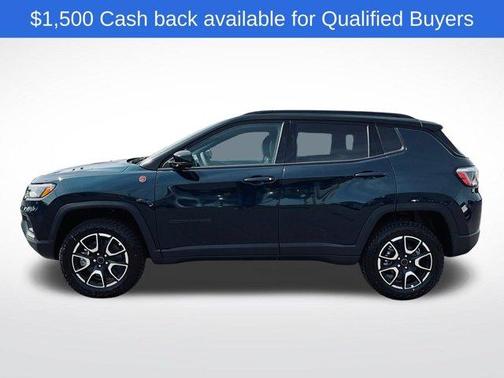 Fathom Blue Pearlcoat 2026 Jeep Compass Trailhawk