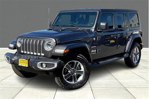 2022 Jeep Wrangler Unlimited Sahara 4x4