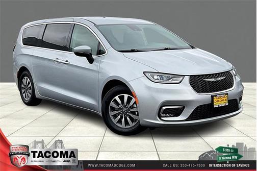 2023 Chrysler Pacifica Hybrid Touring L