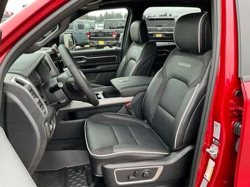 Molten Red Pearlcoat 2026 RAM 1500 Laramie
