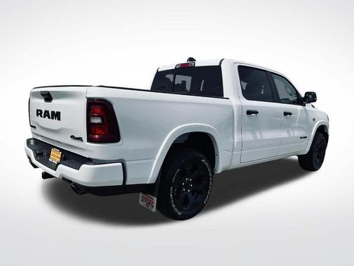 Bright White Clearcoat 2026 RAM 1500 Big Horn/Lone Star