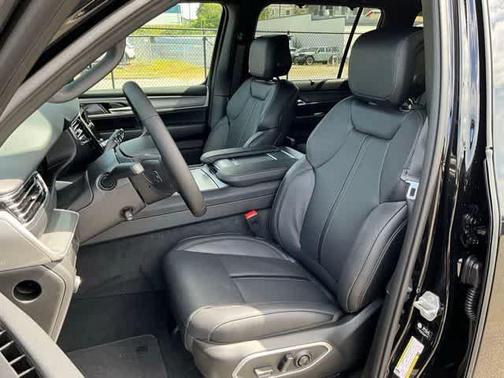 Gloss Black 2026 Jeep Grand Wagoneer L LIMITED RESERVE