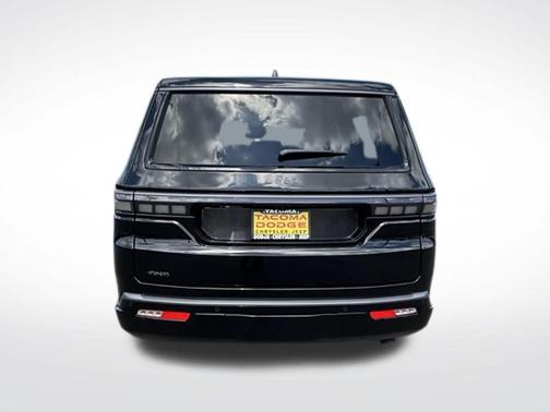 Gloss Black 2026 Jeep Grand Wagoneer L LIMITED RESERVE
