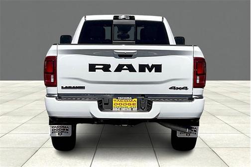 2025 RAM 3500 Laramie Crew Cab 4x4 8' Box