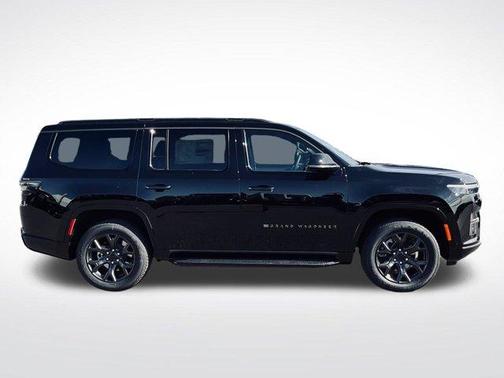 Gloss Black 2027 Jeep Grand Wagoneer LIMITED ALTITUDE