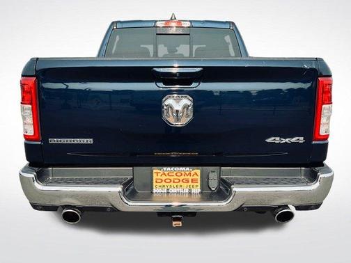 Patriot Blue Pearlcoat 2021 RAM 1500 Big Horn