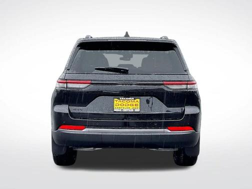 Diamond Black 2026 Jeep Grand Cherokee Limited