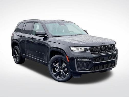 Diamond Black 2026 Jeep Grand Cherokee Limited