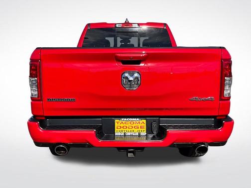 Flame Red Clearcoat 2019 RAM 1500 Big Horn