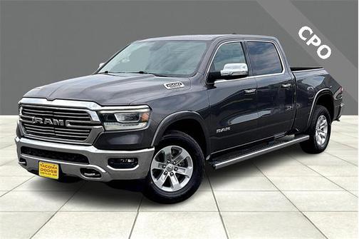 2020 RAM 1500 Laramie Crew Cab 4x4 64' Box