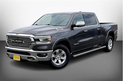 2020 RAM 1500 Laramie Crew Cab 4x4 64' Box
