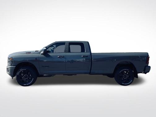 Ceramic Gray Clearcoat 2026 RAM 2500 Big Horn