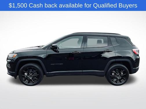 Diamond Black 2026 Jeep Compass Latitude
