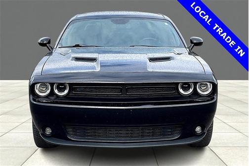 2019 Dodge Challenger SXT AWD
