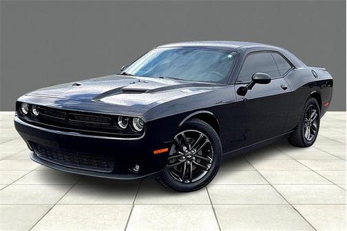 2019 Dodge Challenger SXT AWD