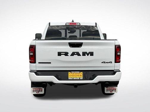 Bright White Clearcoat 2026 RAM 1500 Big Horn/Lone Star