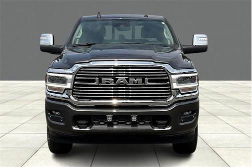 2023 RAM 2500 Laramie Crew Cab 4x4 64' Box