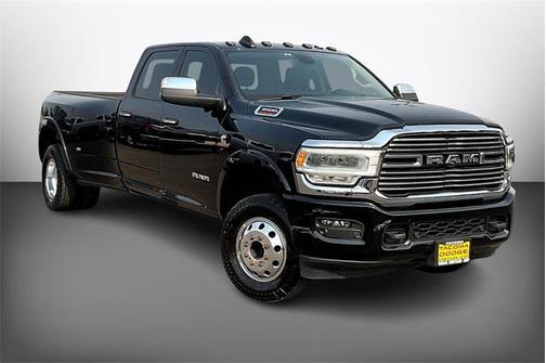 2021 RAM 3500 Laramie Crew Cab 4x4 8 Box