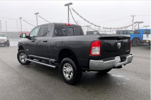 2022 RAM 2500 Tradesman Crew Cab 4x4 64' Box
