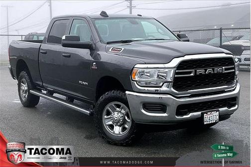 2022 RAM 2500 Tradesman Crew Cab 4x4 64' Box