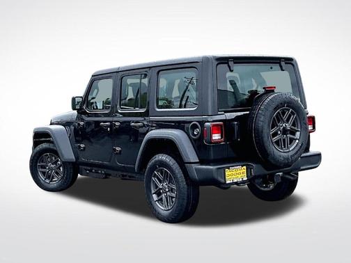 Black Clearcoat 2026 Jeep Wrangler Sport