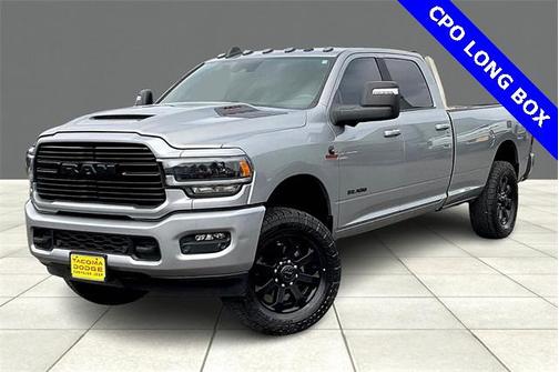 2023 RAM 3500 Laramie Crew Cab 4x4 8 Box
