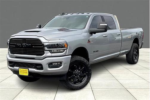 2023 RAM 3500 Laramie Crew Cab 4x4 8 Box