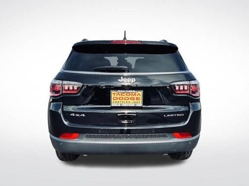 Diamond Black 2026 Jeep Compass Limited