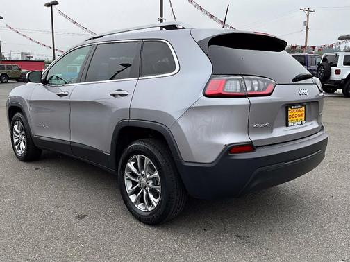 Billet Silver Metallic Clearcoat 2019 Jeep Cherokee Latitude Plus