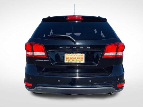 Pitch Black Clearcoat 2019 Dodge Journey SE