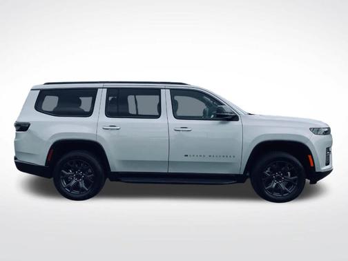 Silver Zynith 2026 Jeep Grand Wagoneer LIMITED ALTITUDE