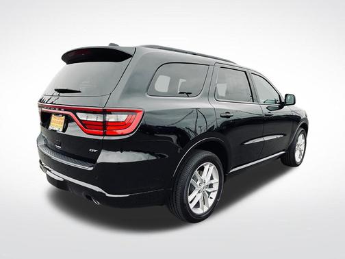 DB Black Crystal Clearcoat 2026 Dodge Durango GT