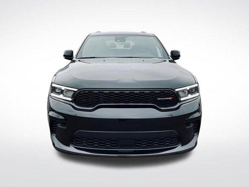 DB Black Crystal Clearcoat 2026 Dodge Durango GT