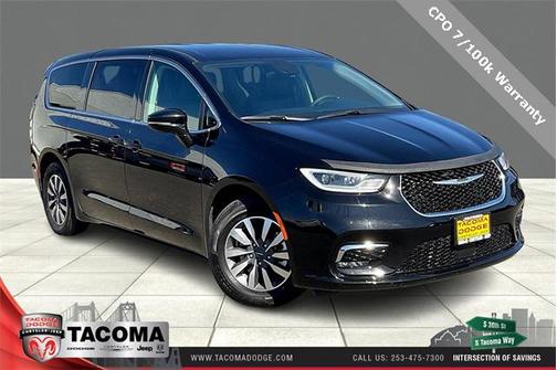 2024 Chrysler Pacifica Hybrid Select