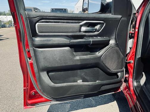 Delmonico Red Pearlcoat 2023 RAM 1500 Big Horn