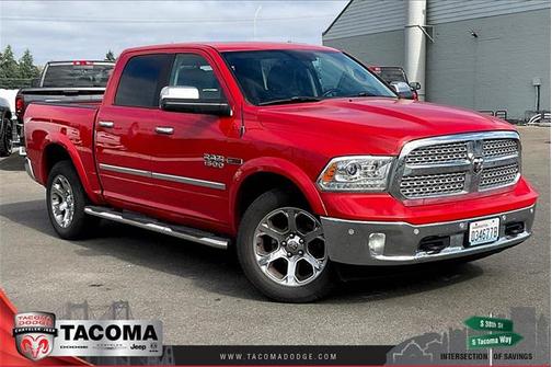 2018 RAM 1500 Laramie Crew Cab 4x4 57' Box
