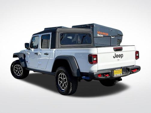 Bright White Clearcoat 2025 Jeep Gladiator Rubicon