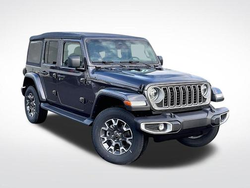 Granite Crystal Clearcoat Metallic 2026 Jeep Wrangler Sahara